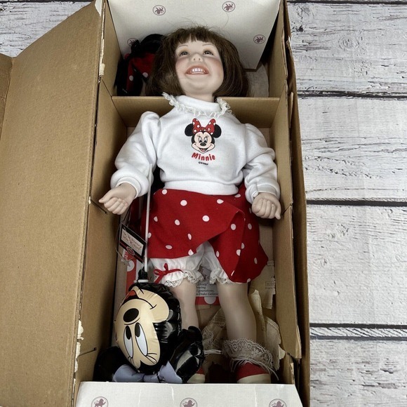 Walt Disney World Girl Hand crafted Doll Ashton Drake‎ Minnie Mouse by Tomescu - Picture 10 of 13